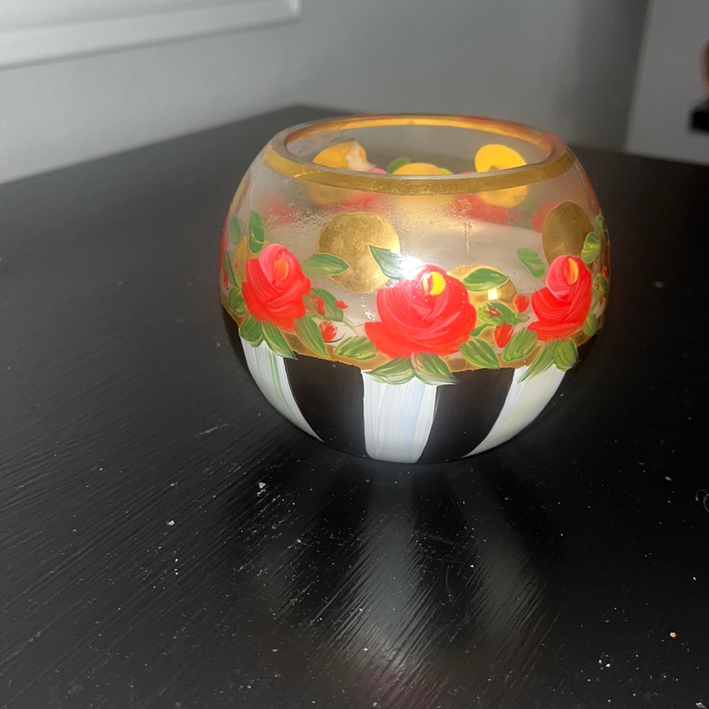 Brand New Mackenzie Childs Heirloom Glass Globe Vase small
